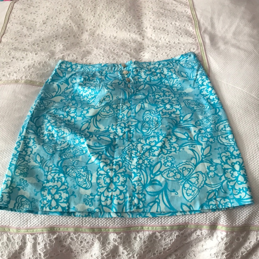 Cute blue button front Lilly Pulitzer skirt